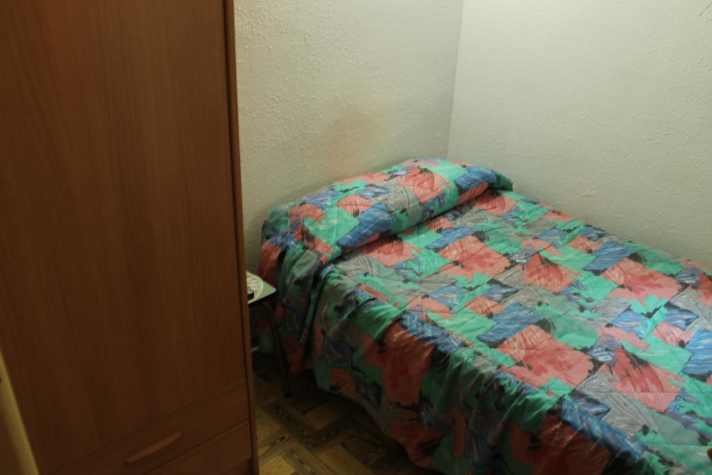 Hostal Xucar Madrid Chambre photo